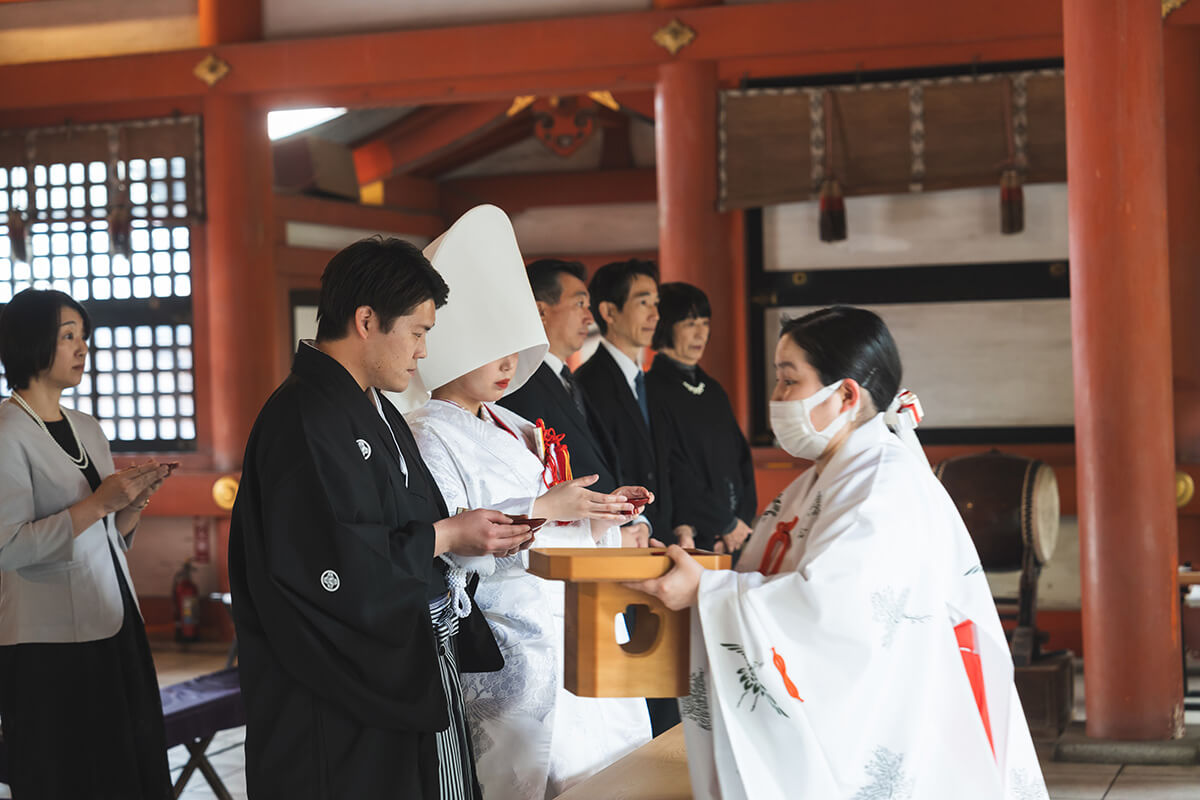 藤崎八幡宮で挙げられたお客様の結婚式写真12