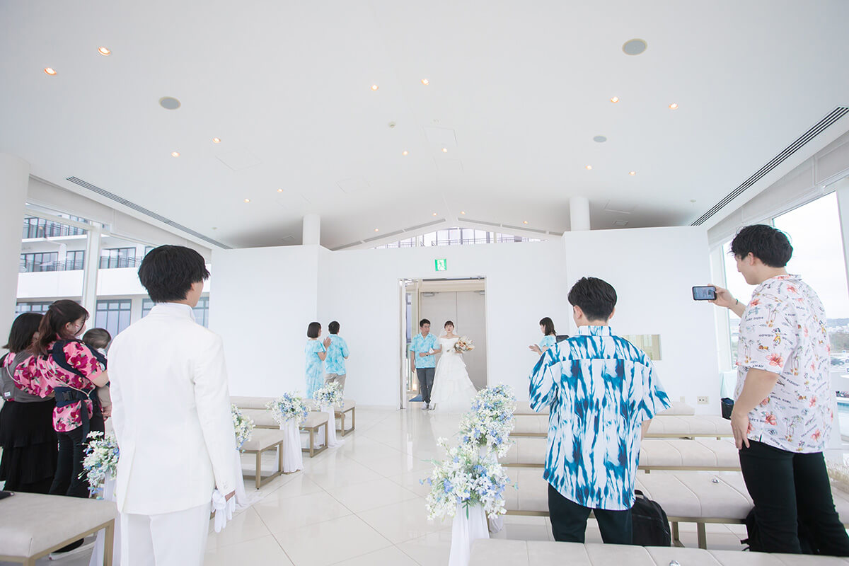 小さな結婚式 沖縄サザンビーチチャペルで挙げられたお客様の結婚式写真01