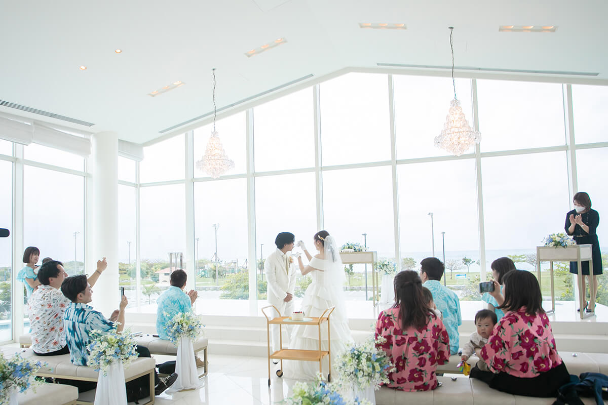 小さな結婚式 沖縄サザンビーチチャペルで挙げられたお客様の結婚式写真10