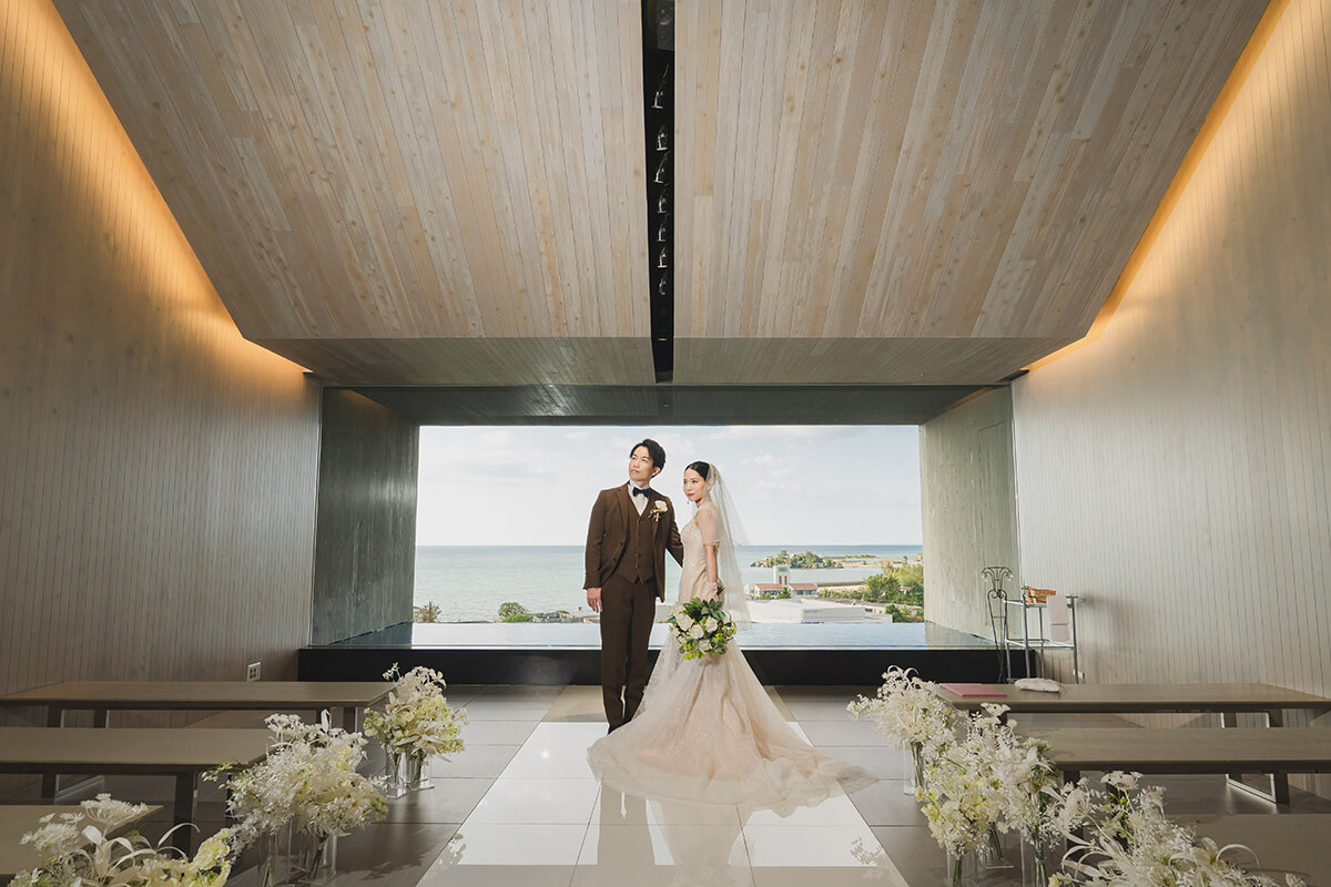 沖縄リゾートで挙げられたお客様の結婚式写真04