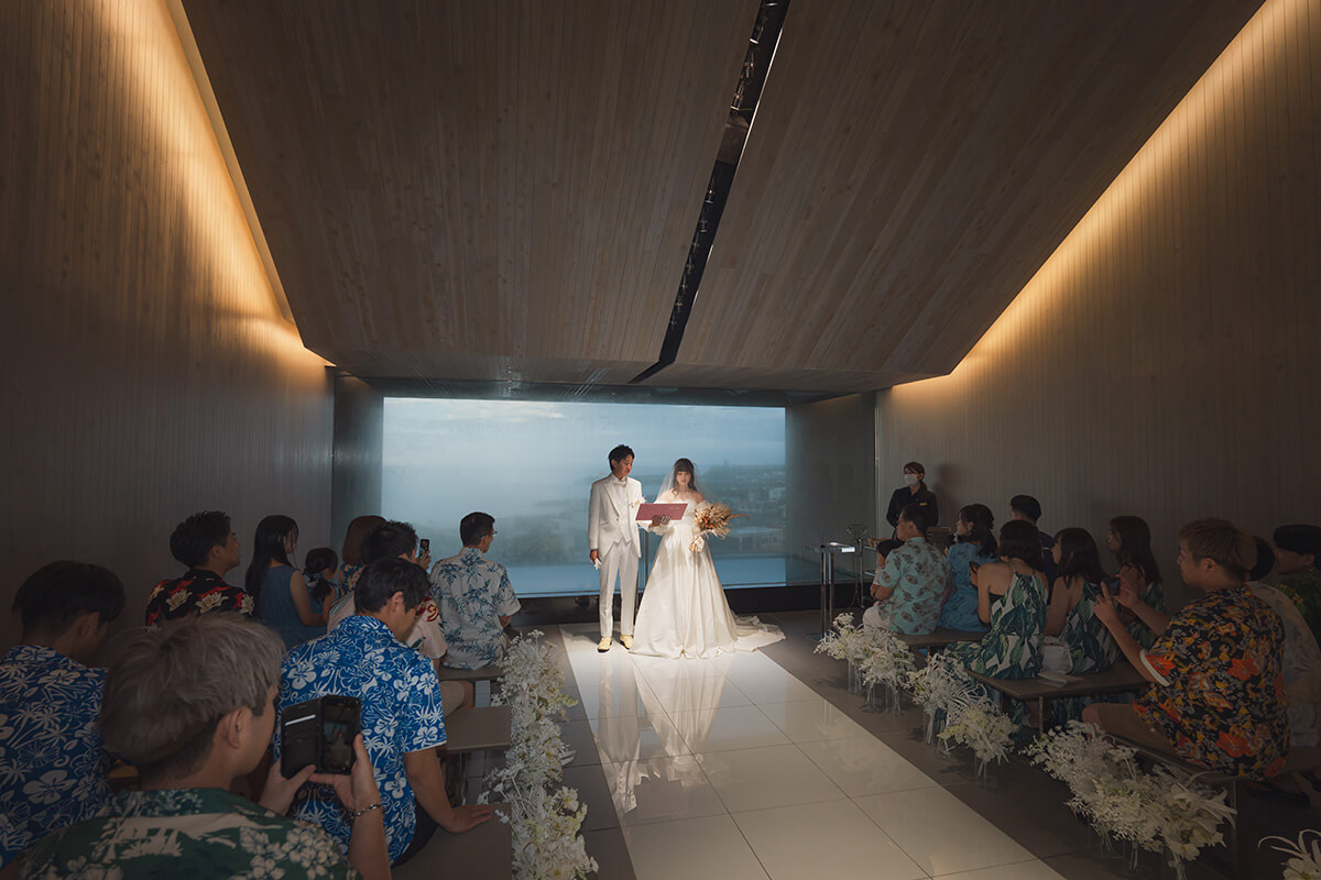 沖縄リゾートで挙げられたお客様の結婚式写真11