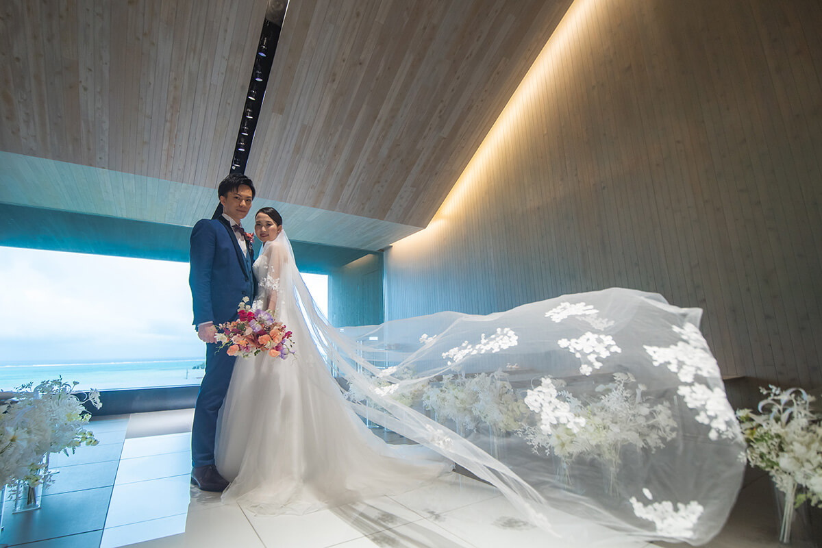 沖縄リゾートで挙げられたお客様の結婚式写真03