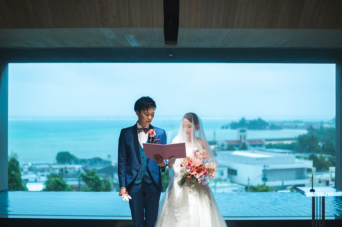沖縄リゾートで挙げられたお客様の結婚式写真07