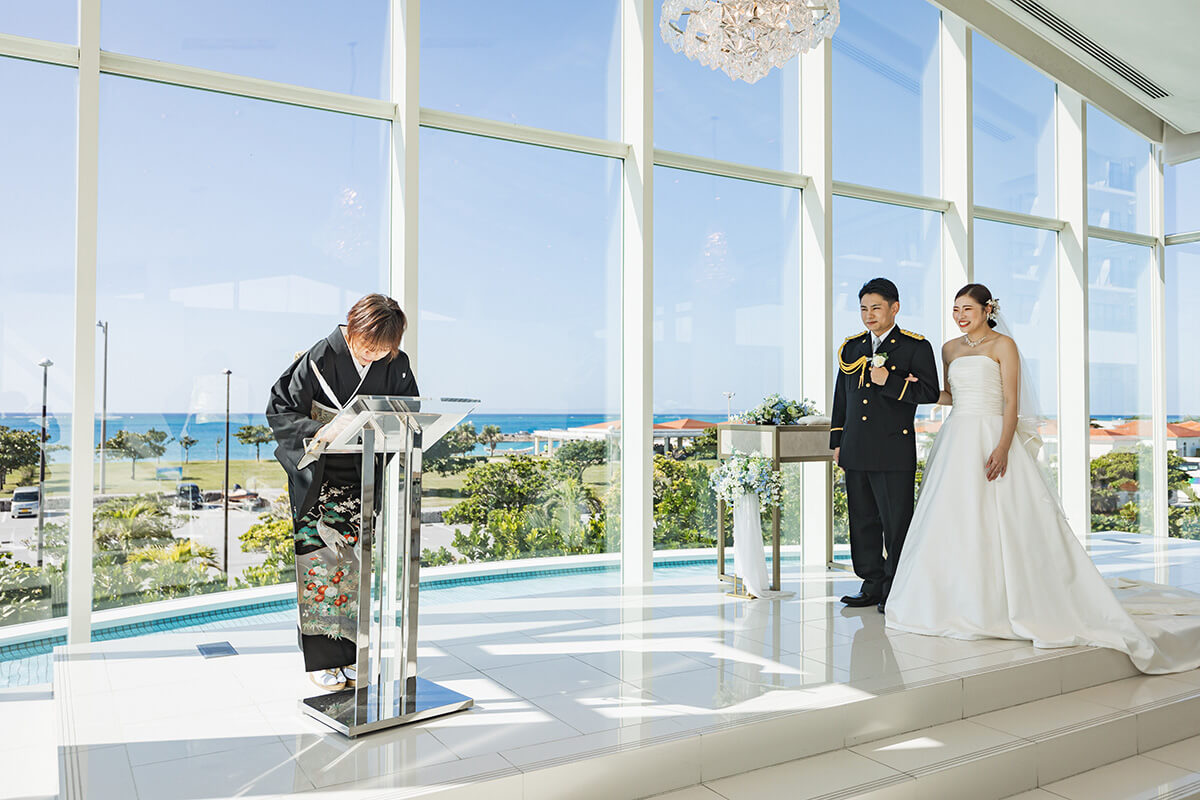 沖縄リゾートで挙げられたお客様の結婚式写真11