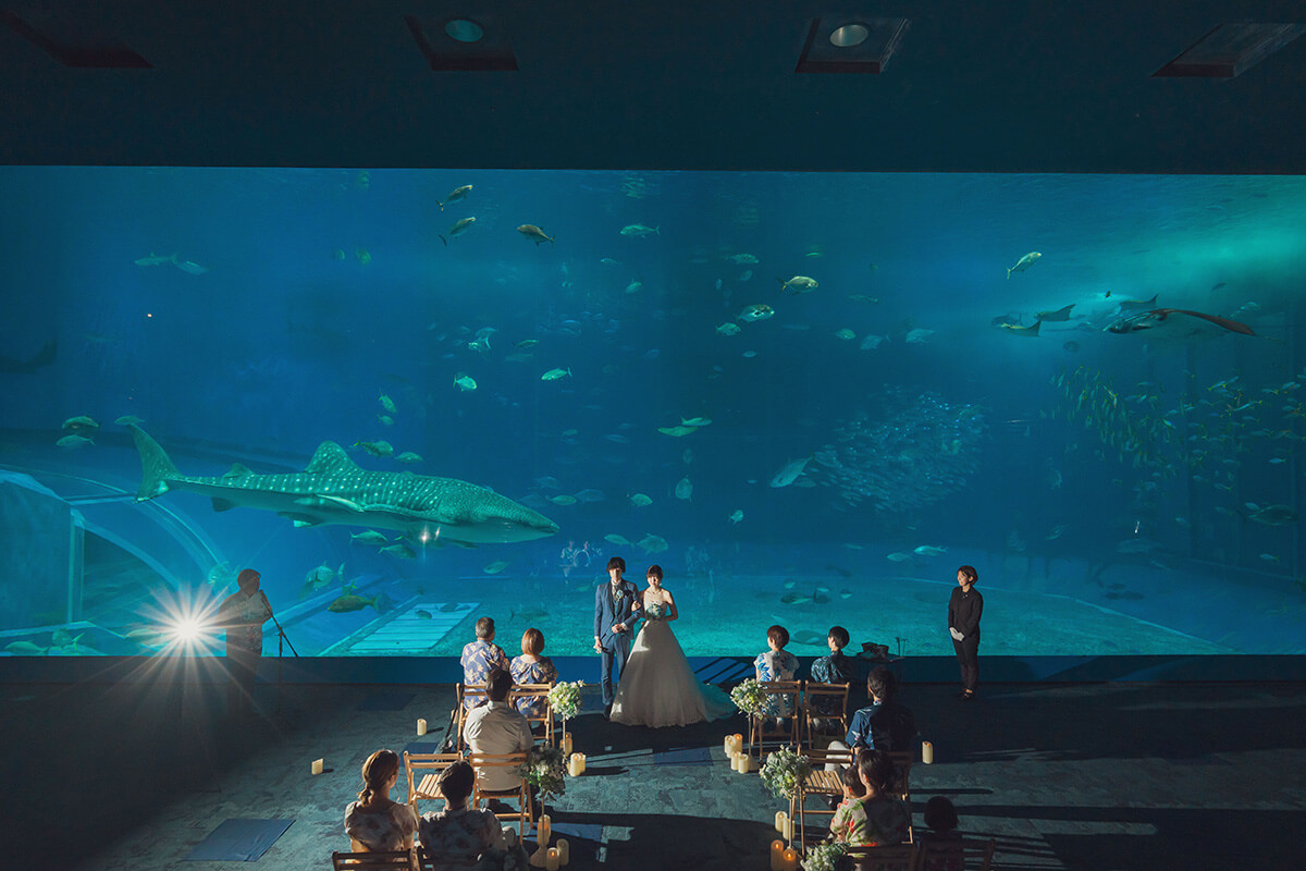 沖縄美ら海ウェディングで挙げられたお客様の結婚式写真13