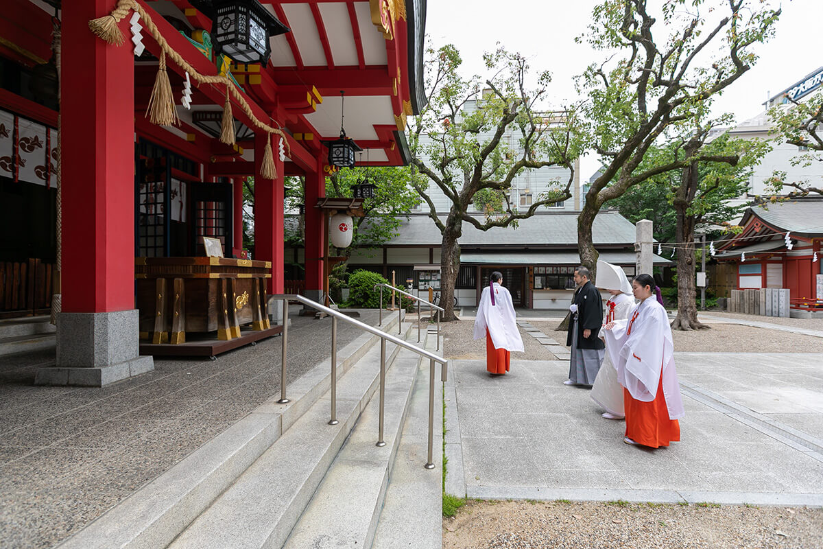 御霊神社で挙げられたお客様の結婚式写真03
