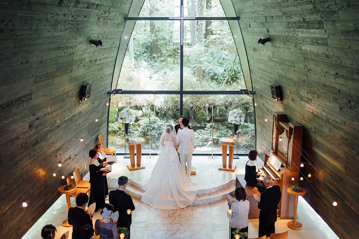 箱根の森 高原教会で挙げられたお客様の結婚式写真05