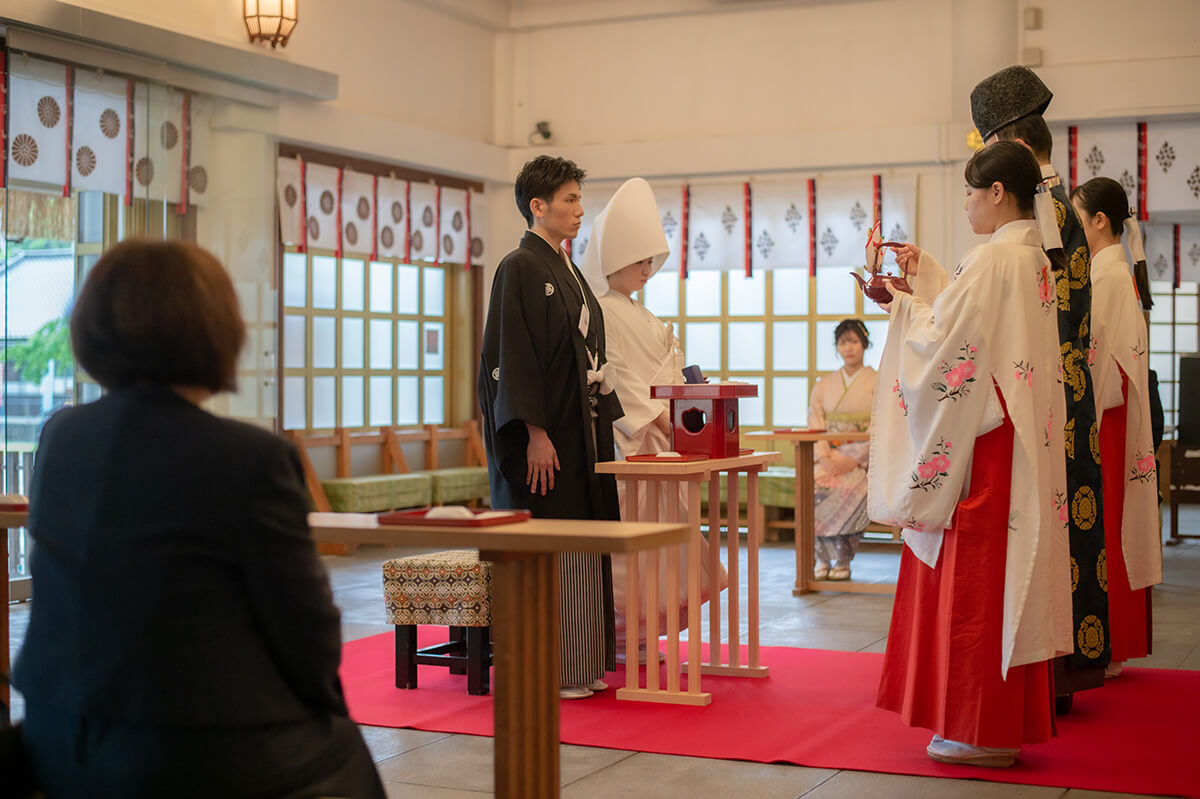 福岡縣護國神社で挙げられたお客様の結婚式写真04