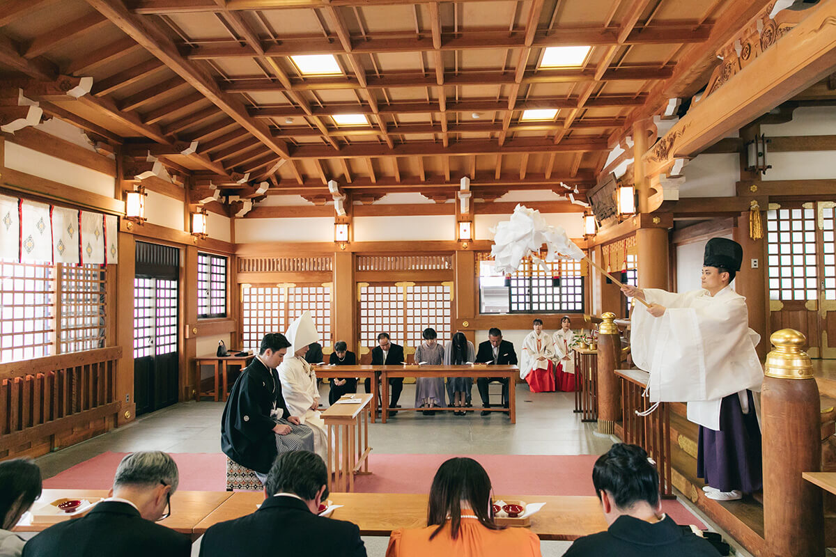 今治城内鎮座 吹揚神社で挙げられたお客様の結婚式写真05