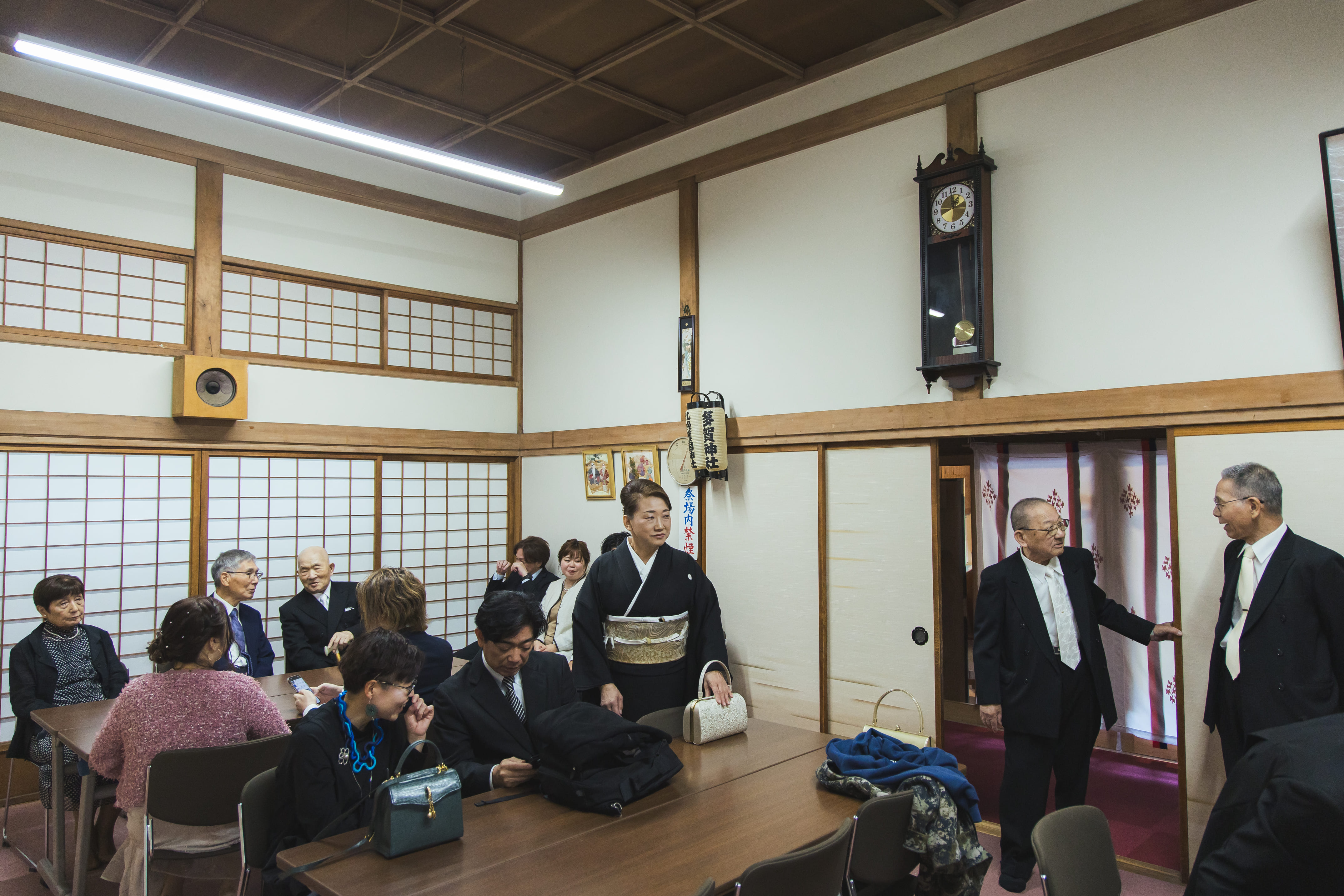 ご家族に囲まれて執り行う、心あたたまる神前式