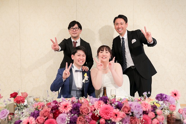 ANAクラウンプラザホテル松山　披露宴でゲストとフォトタイム