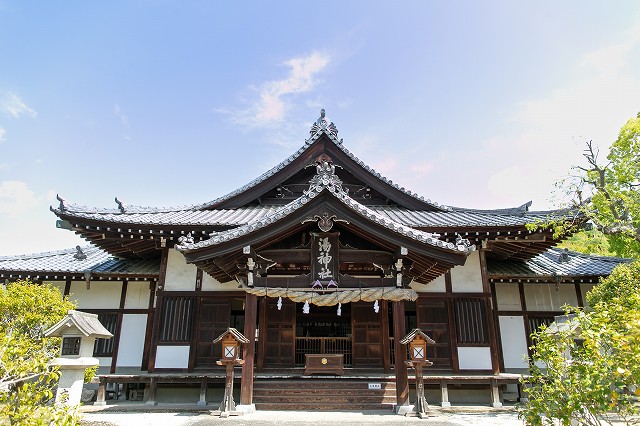 道後　湯神社　結婚式日和　道後の高台にある趣ある神社