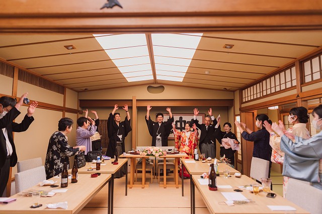 道後うめ乃や　締めに万歳三唱！！！