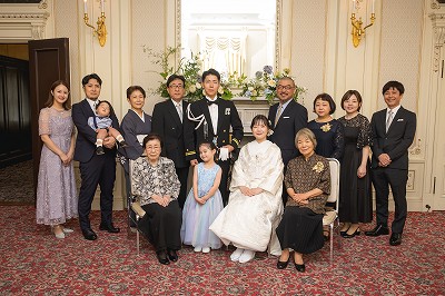 萬翠荘挙式　ご列席皆様での集合写真