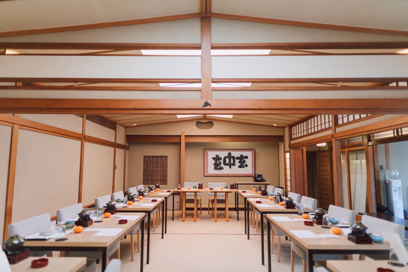 道後うめ乃やでご結婚式を挙げられたお客様の写真　ご家族様をお迎えする準備が整った会場
