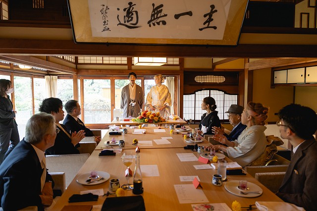 道後うめ乃や　家族とお世話になった方々を招いて会場内人前式