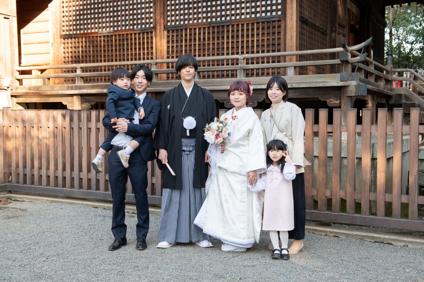 代々木八幡宮で挙げられた新郎新婦様のお写真