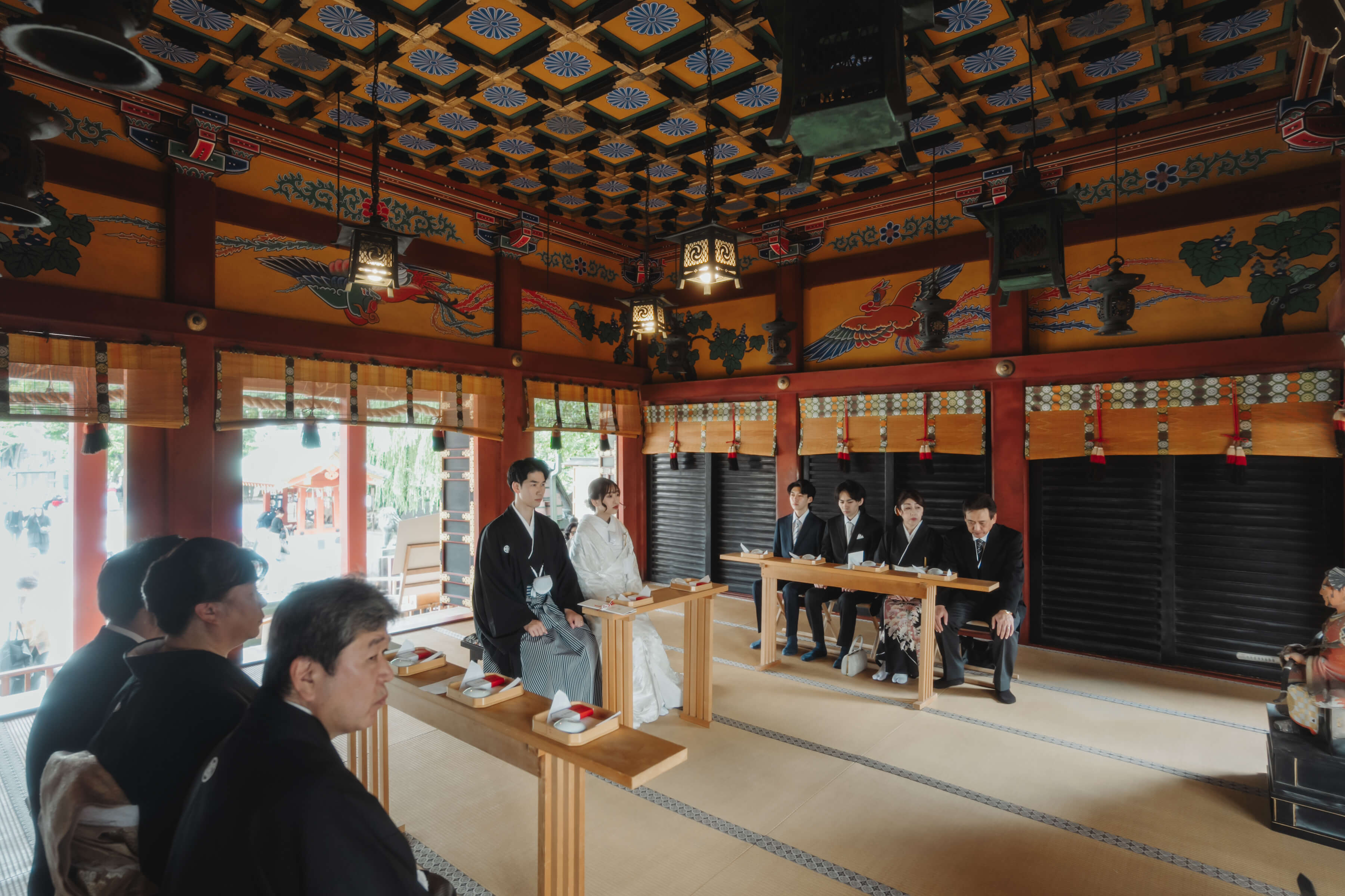 浅草神社でご結婚式を挙げられた新郎新婦様