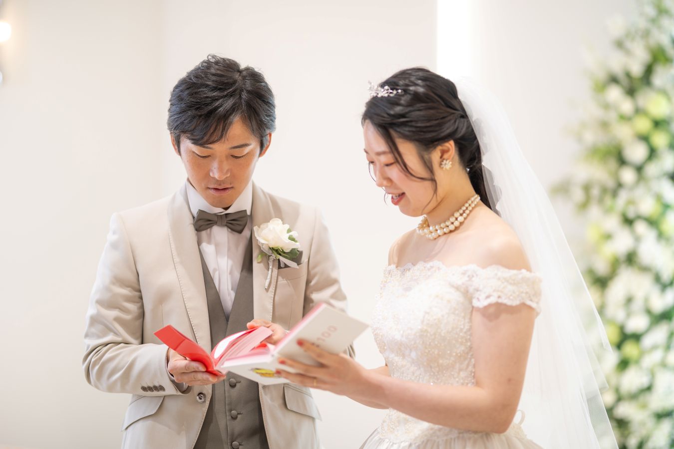 松山スタジオで撮影された新郎新婦様のお写真　好きなところを書いた当時の気持ちを思い出します