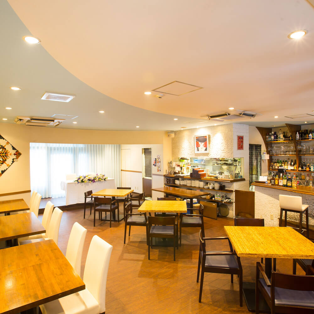 Dining&Bar Cheers（チアーズ）