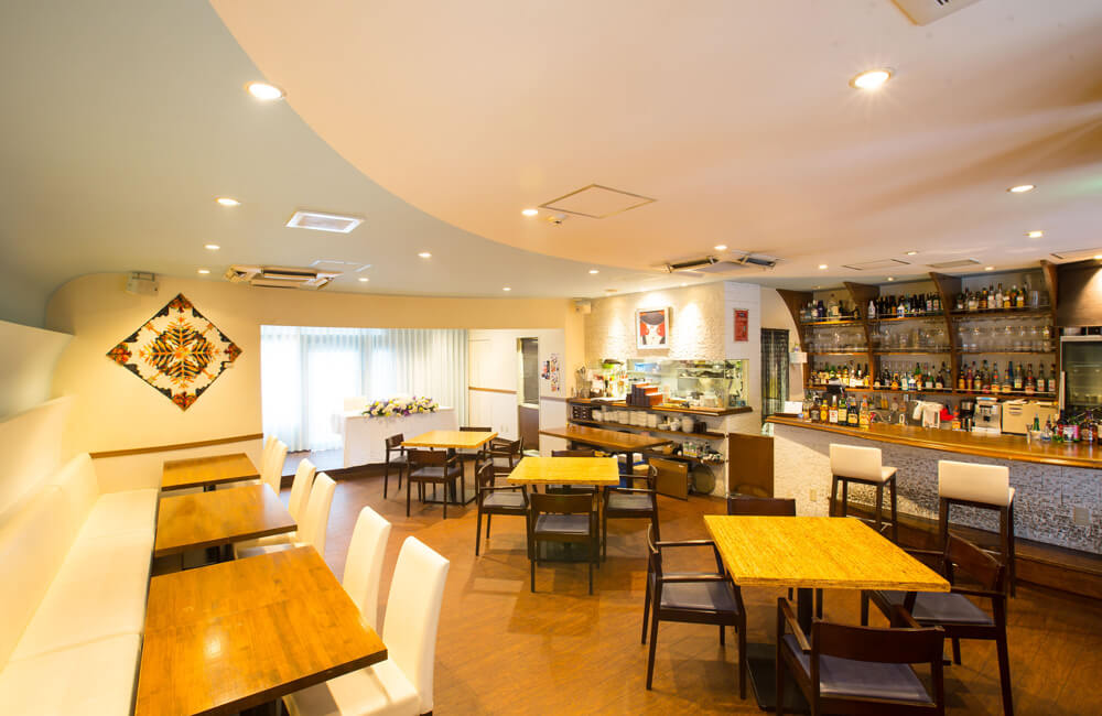 Dining&Bar Cheers（チアーズ）