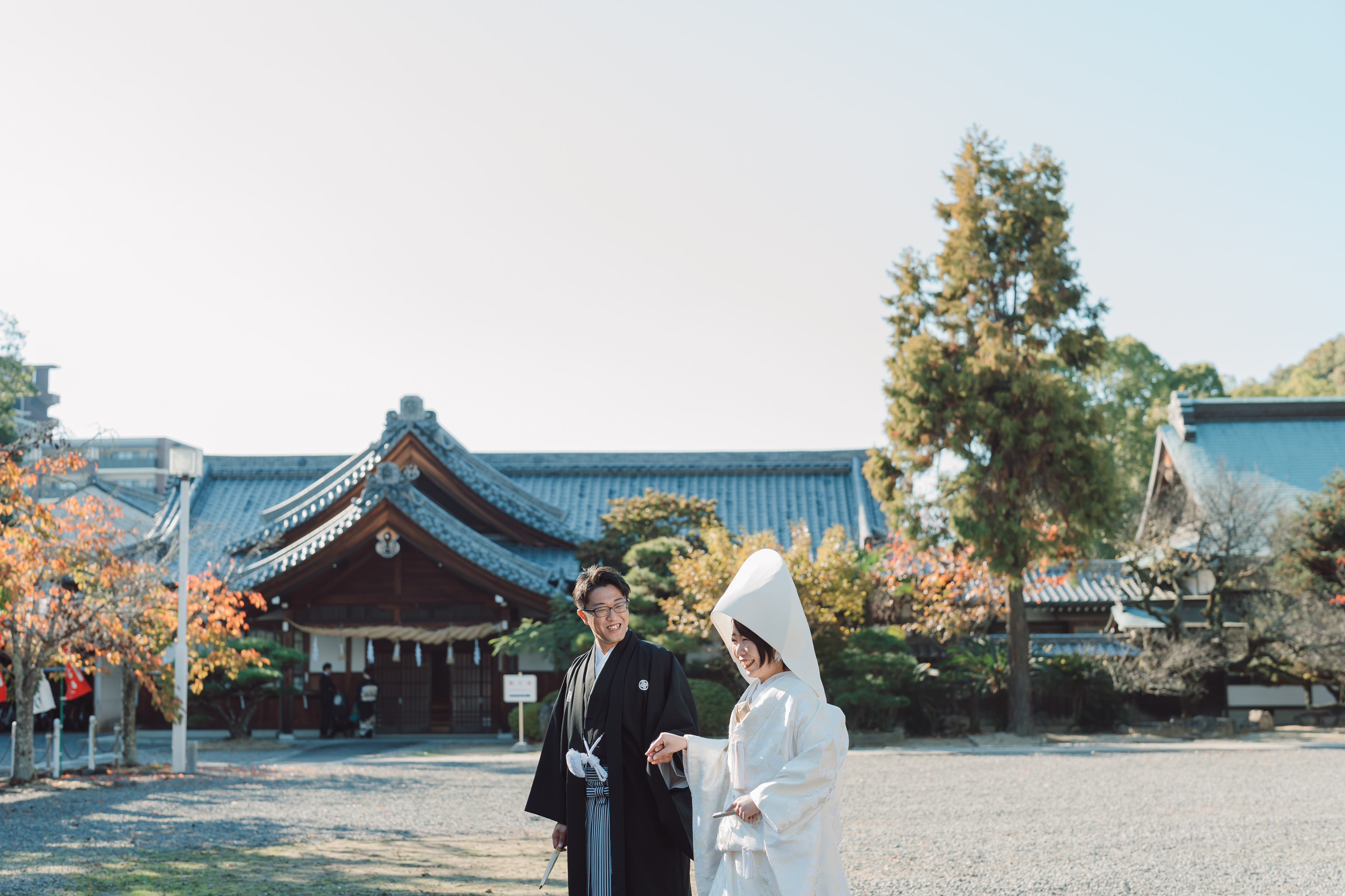 開放感のある境内は、落ち着いた雰囲気の中でゆったりと式を進められるのが魅力。ご両家そろって心穏やかな時間を過ごせます。