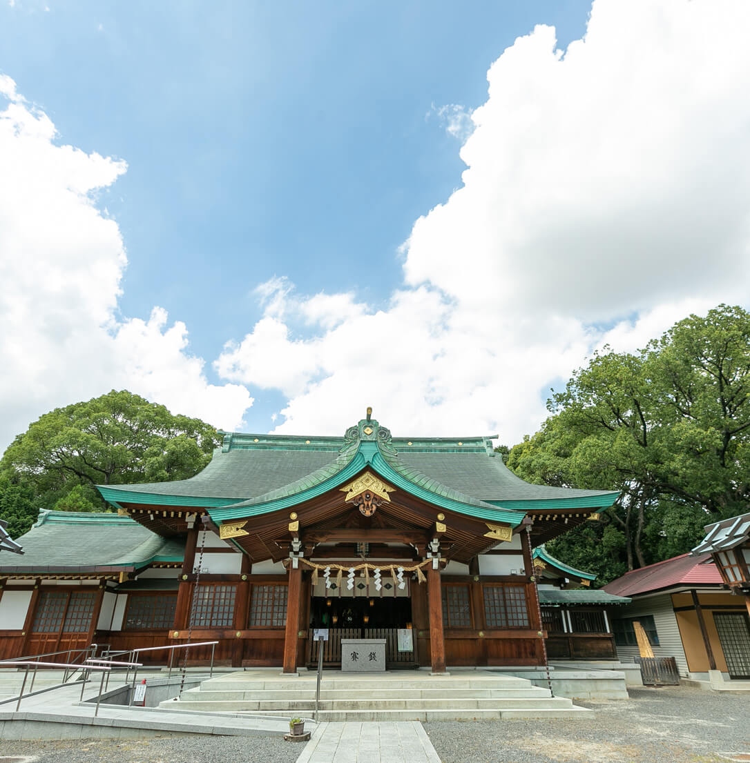 川原神社
