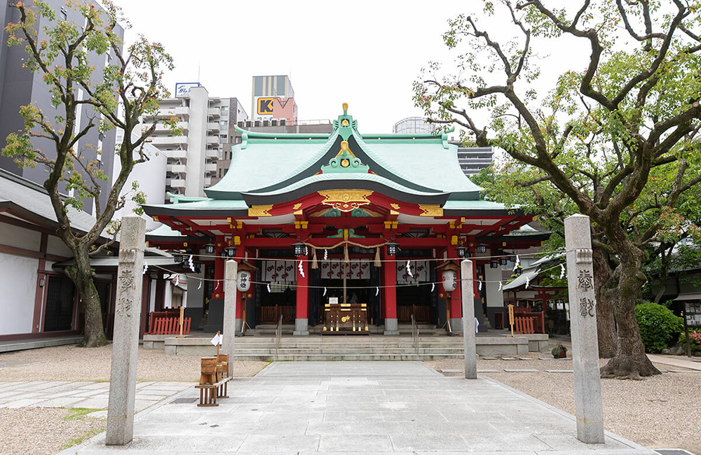 御霊神社