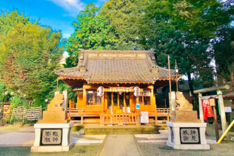 開運・縁結び・厄除けの神として親しまれている神社