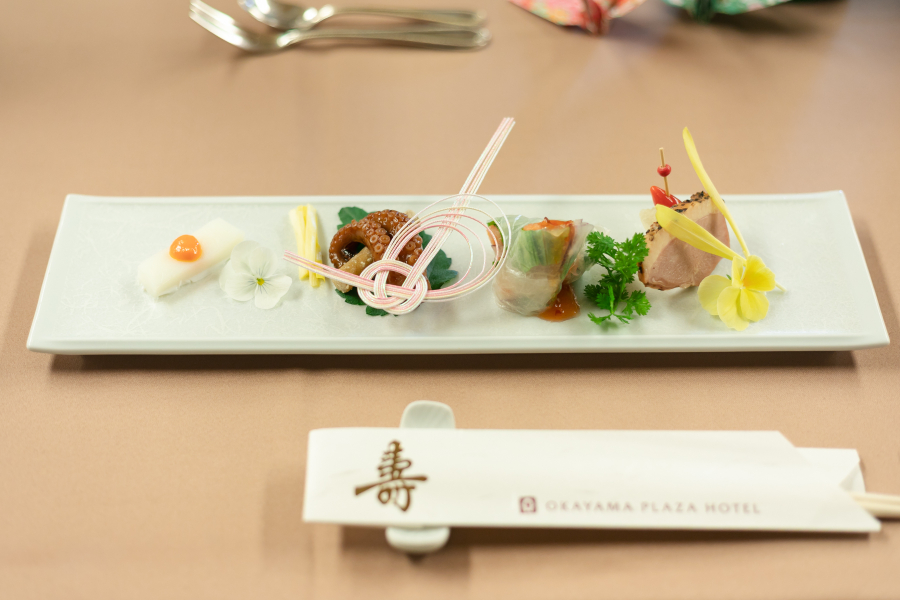 ■セレモニー後は岡山プラザホテルにてウエディングパーティーが可能/伝統ある和食と優雅なフランス料理の良さを凝縮した上質なメニューは様々な年代の方にも喜んでいただけます