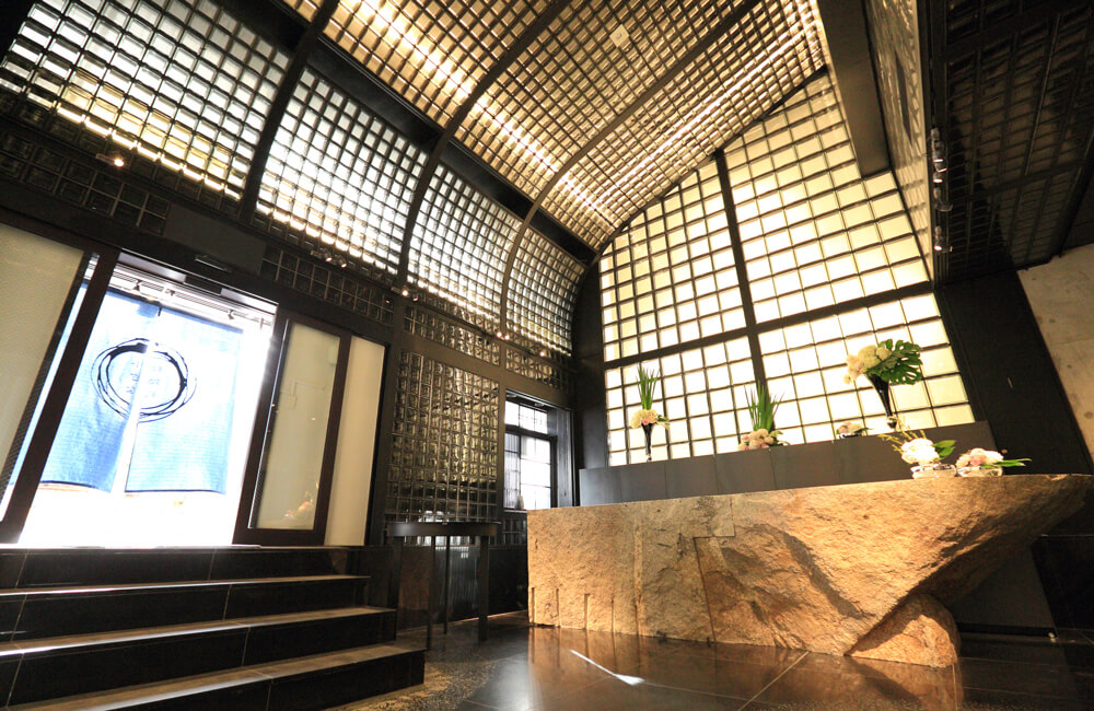 京都サロンの入口・受付