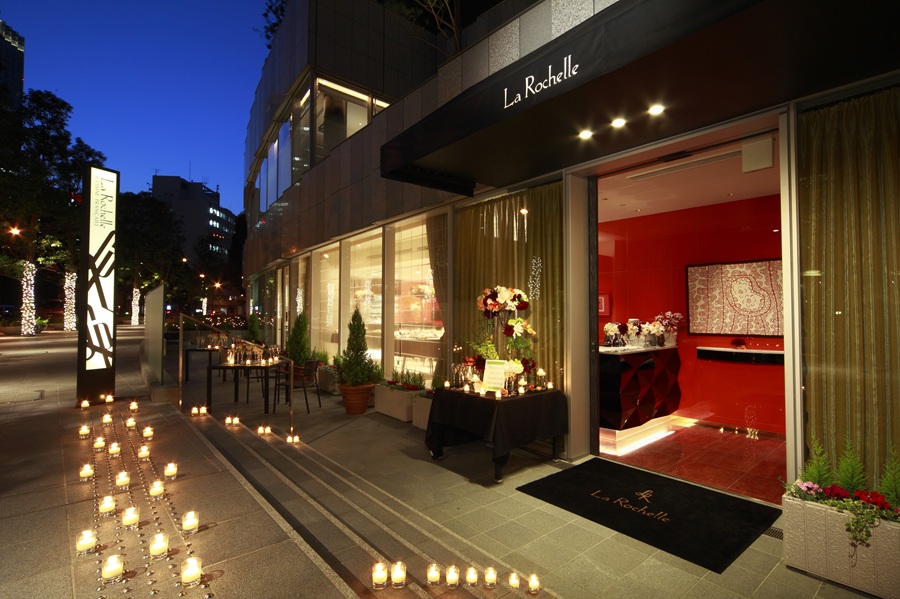 「国会議事堂」「溜池山王」２駅から直結。都心ながら閑静なロケーション