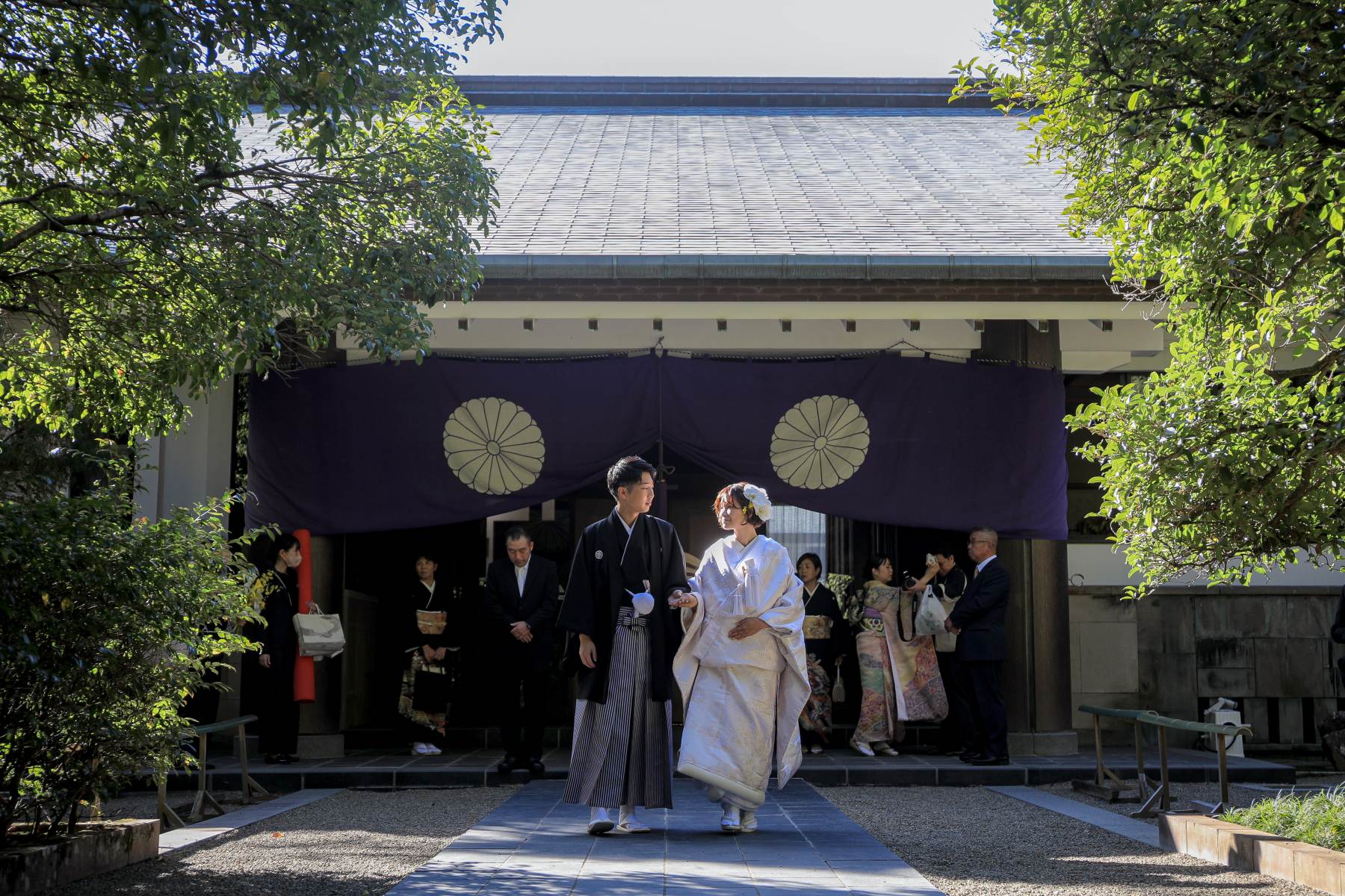 本物の伝統と歴史を感じる厳粛な挙式～2000年以上の歴史を持つ宮崎神宮での厳かな神前挙式は、日本の伝統美を感じられます