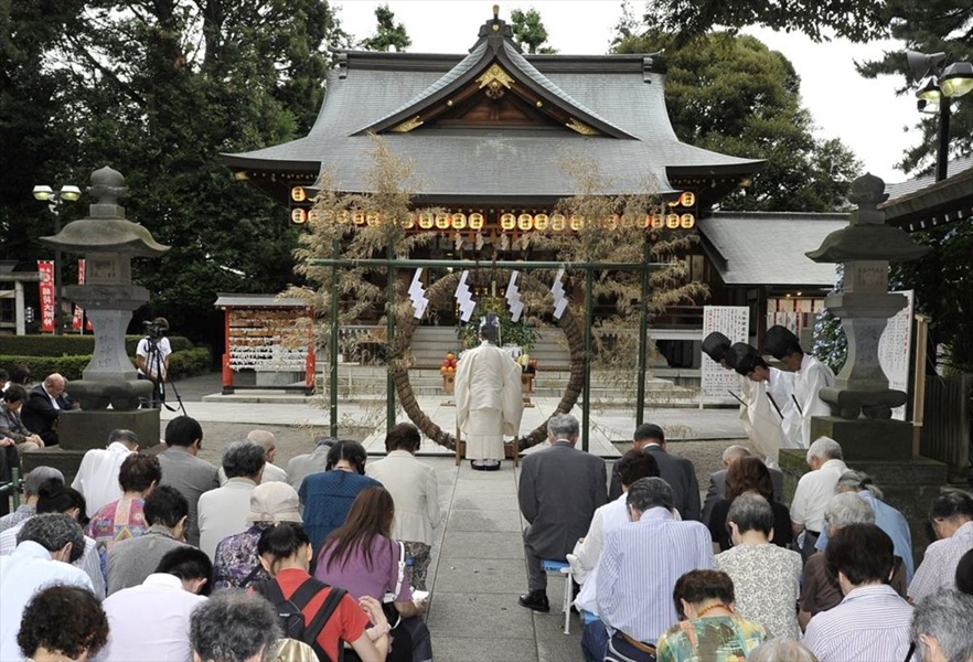 中野沼袋氷川神社では、地域の人々が集まるさまざまな行事やお祭りが開催されています。伝統的な神事やお祭りの時期には多くの参拝者でにぎわい、地域の文化や歴史を身近に感じることができます。