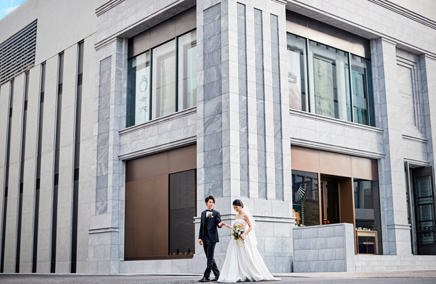 ■小さな結婚式岡山店から近く、移動が便利！便利な市街地アクセス/岡山電軌「県庁通り」電停から徒歩約2分、周辺にホテルもあり遠方からお越しの方も安心