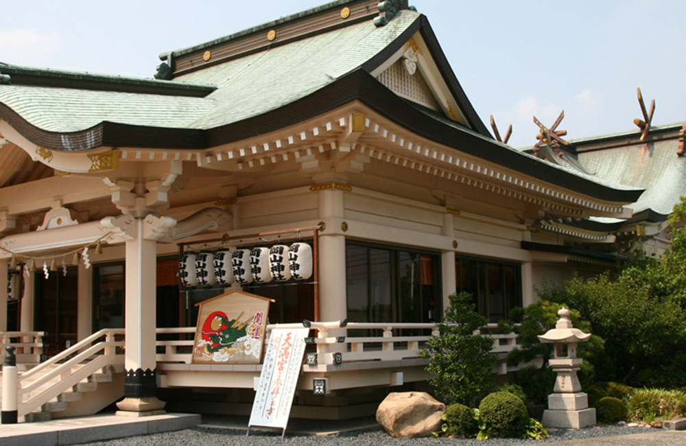 岡山神社