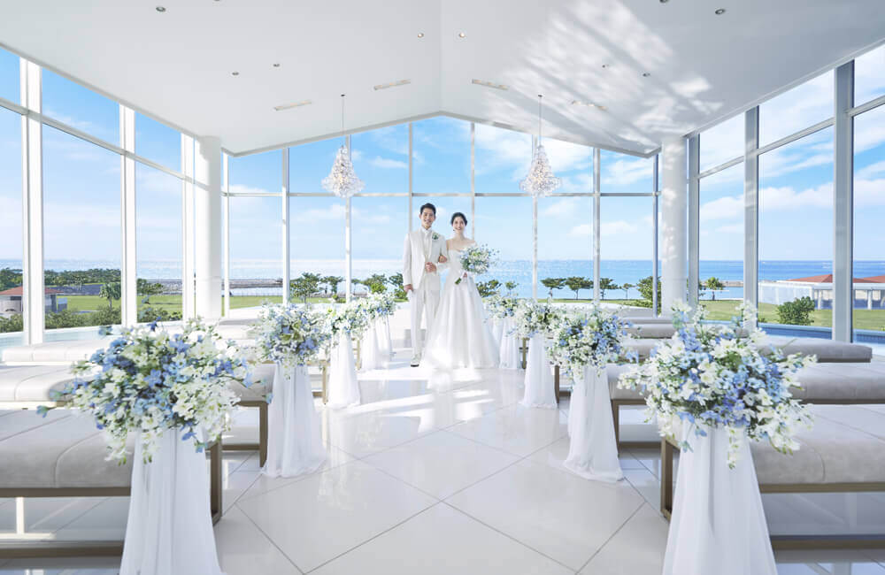小さな結婚式 沖縄サザンビーチチャペル（シーシェルブルー）