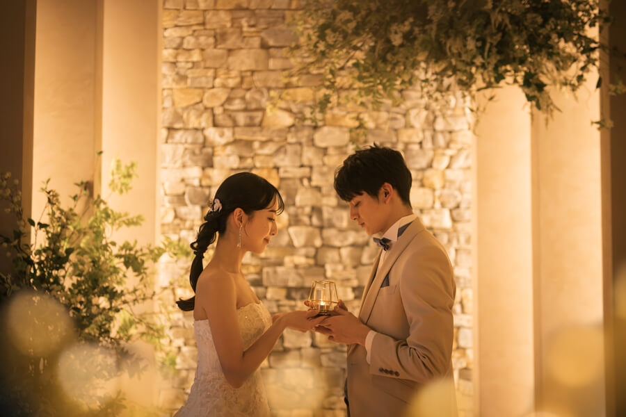 幻想的なナイトウェディング