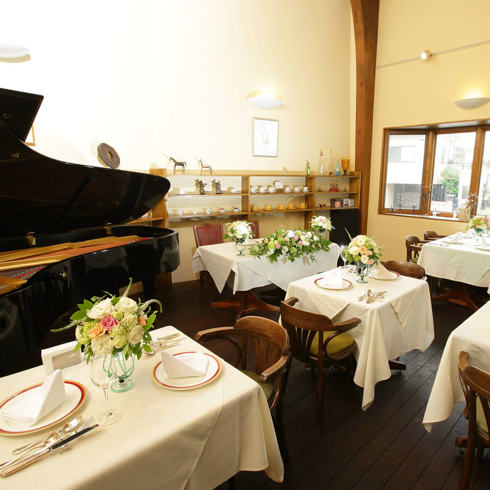 レストラン パリンカ