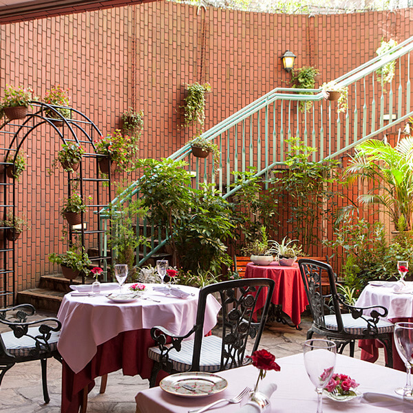 レストラン マーヴェラス パラディ白金