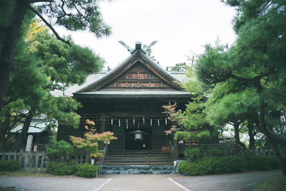 新潟・古町に佇む地域密着型のアットホームな神社です