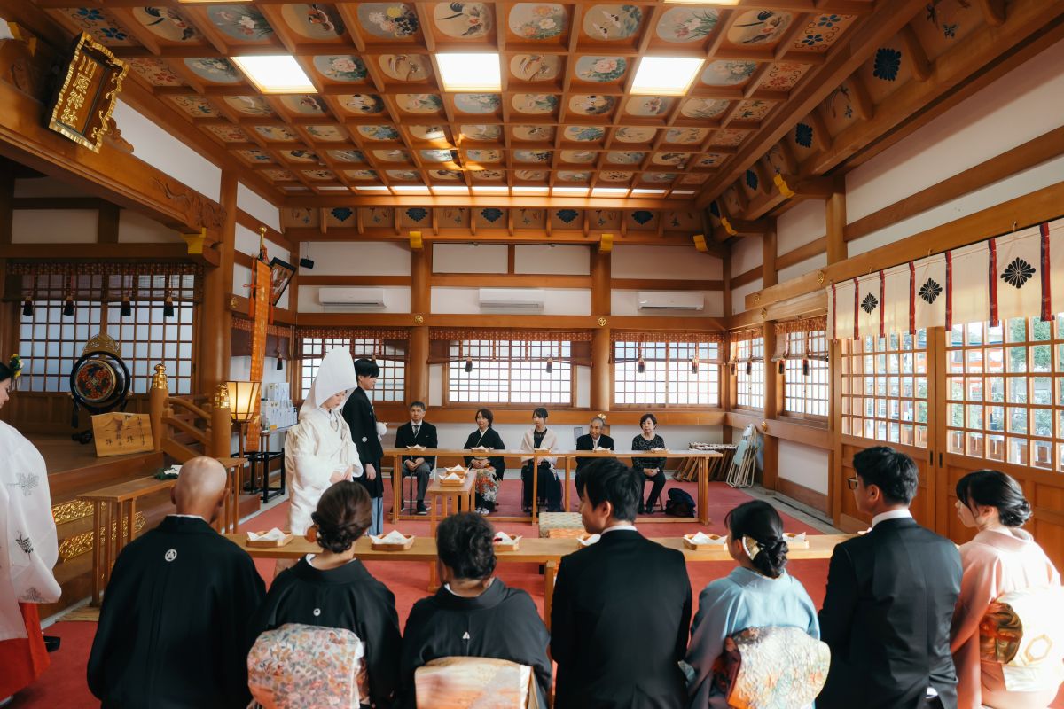 川原神社
