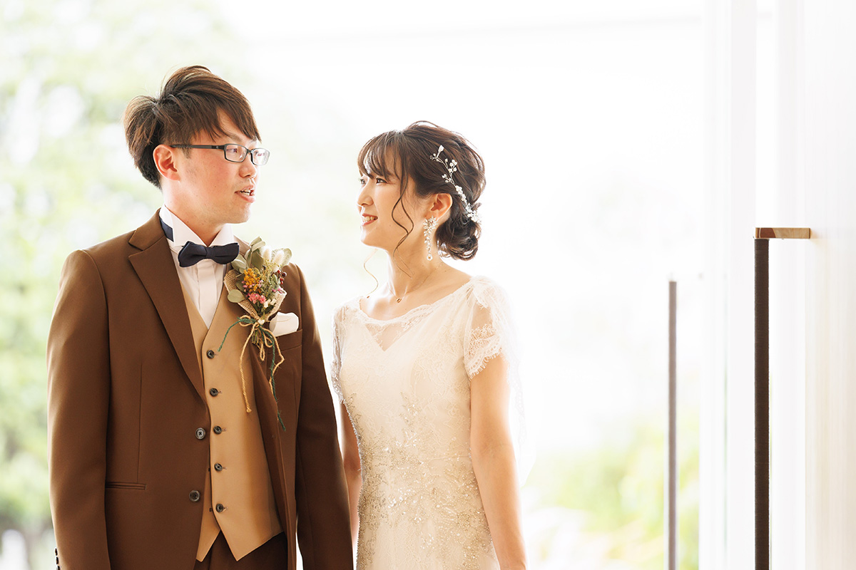 自然光いっぱいのナチュラルフォトウェディング