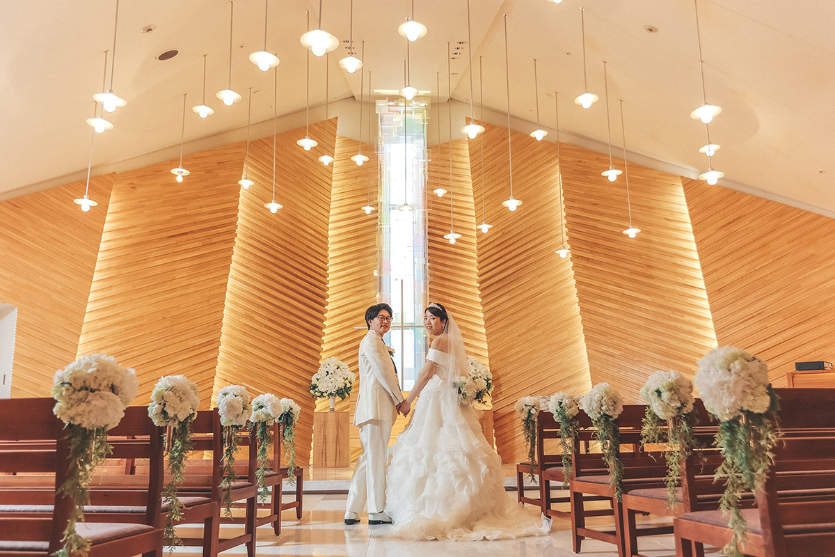 煌めくライトをバックにフォトジェニックな撮影が◎