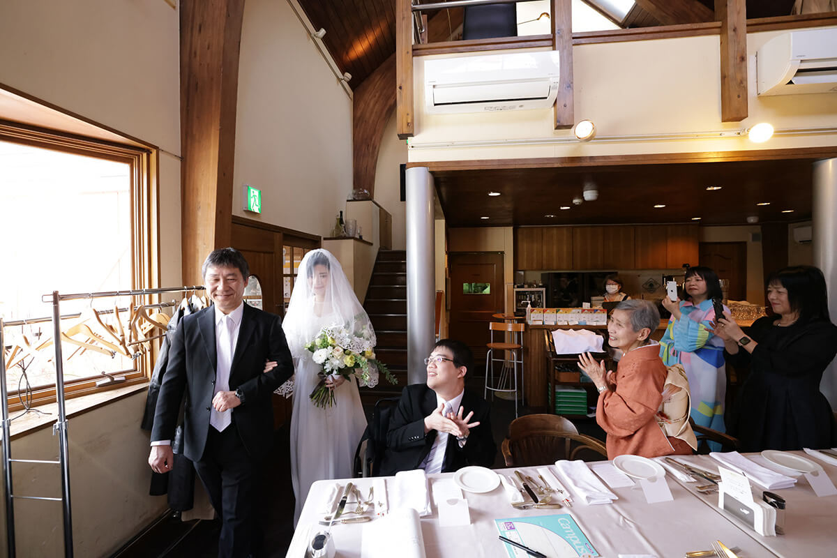 入場シーン