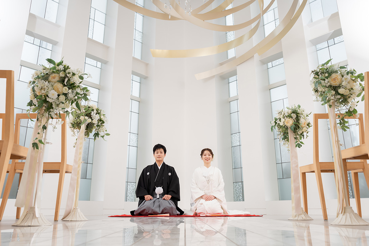 明るいチャペルは和装のフォトウェディングにもぴったり