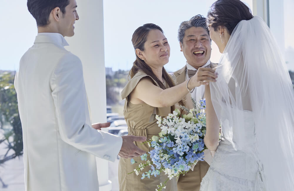 小さな結婚式 沖縄サザンビーチチャペル(シーシェルブルー)