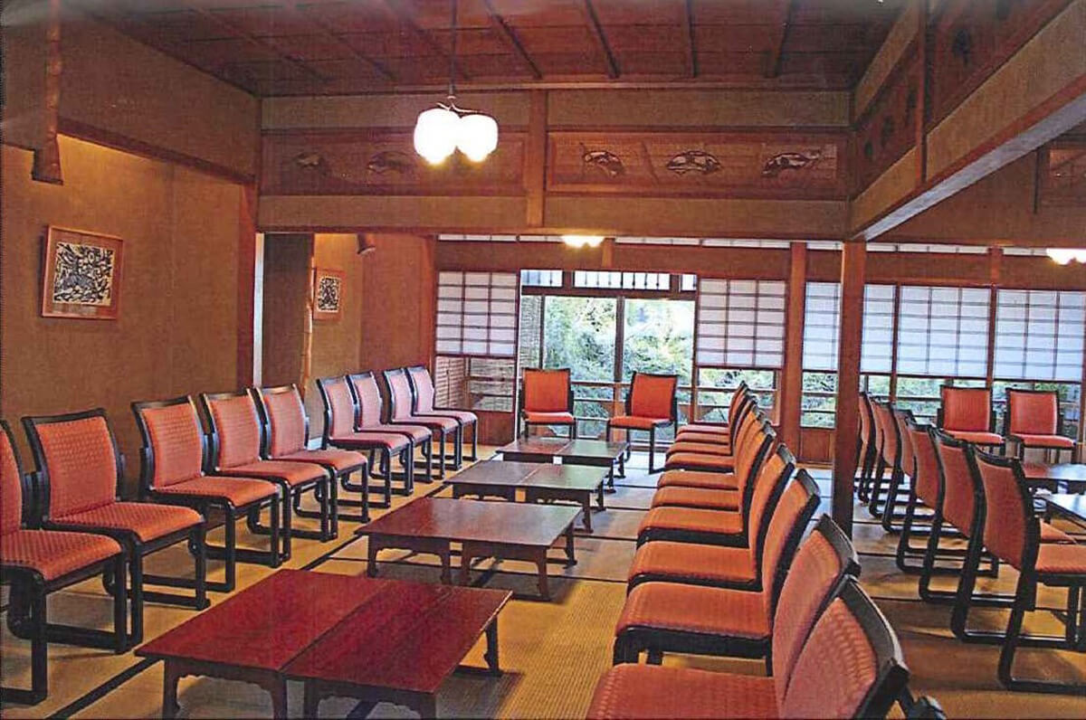 レストラン全体