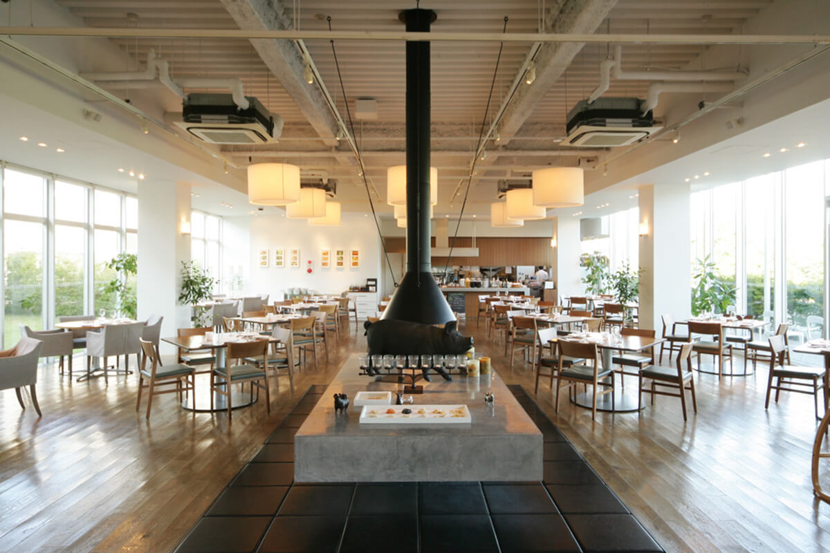 レストラン全体