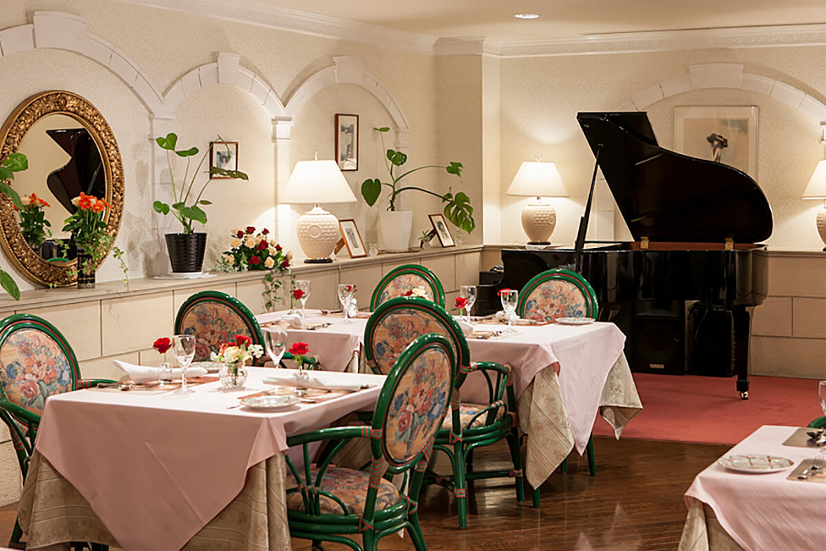 レストラン全体